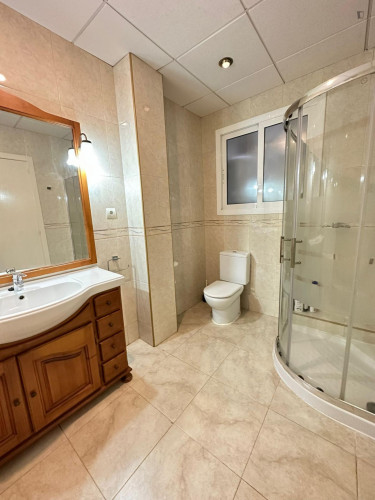 Comfy single bedroom in Reus - Gallery - 6