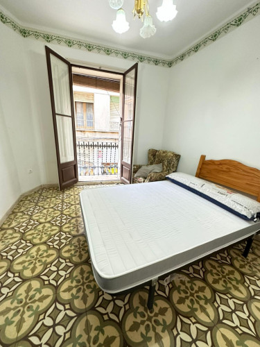 Pleasant double bedroom in Reus