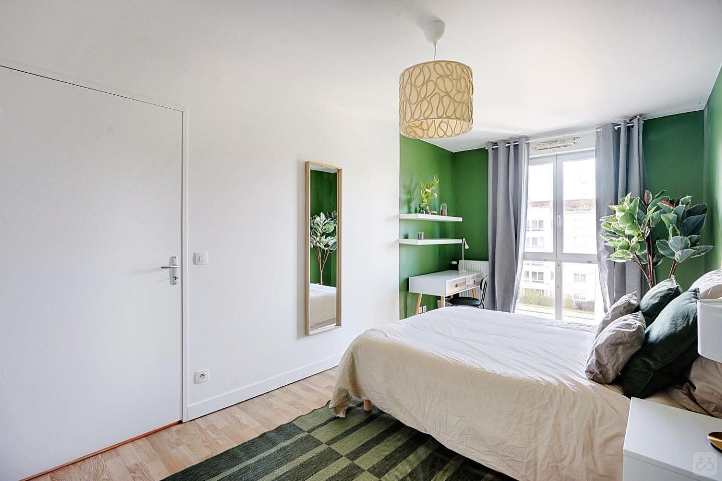 Move Into This Contemporary 14 M² Room - 3