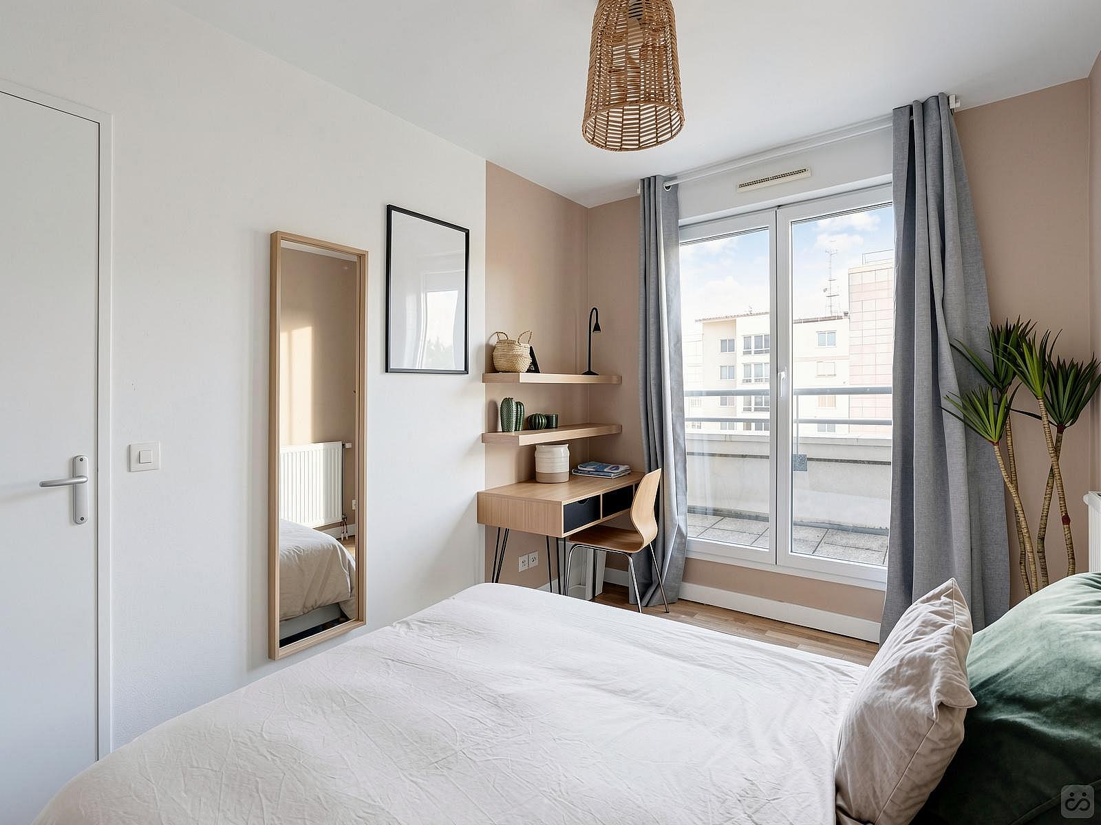 Move Into This 10 M² Co-Living Room Just Outside Of Paris - KRB1 - 6