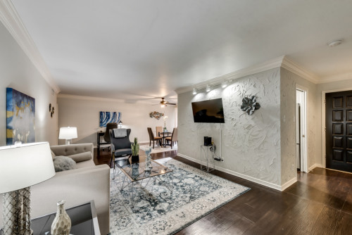 East Ave Home - Gallery - 18