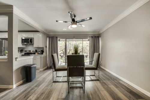 East Ave Home - Gallery - 21