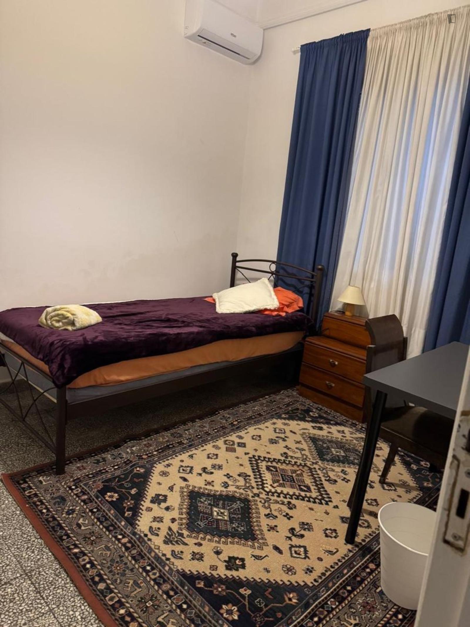  Inviting Single Bedroom Close To The Metaxourgeio Subway Station  -  Inviting single bedroom close to the Metaxourgeio subway station  - Gallery -  1