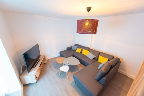Shared accommodation for 9 people, 290m²