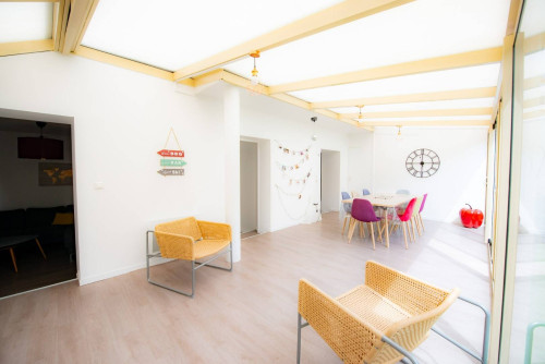 Shared accommodation for 9 people, 290m²