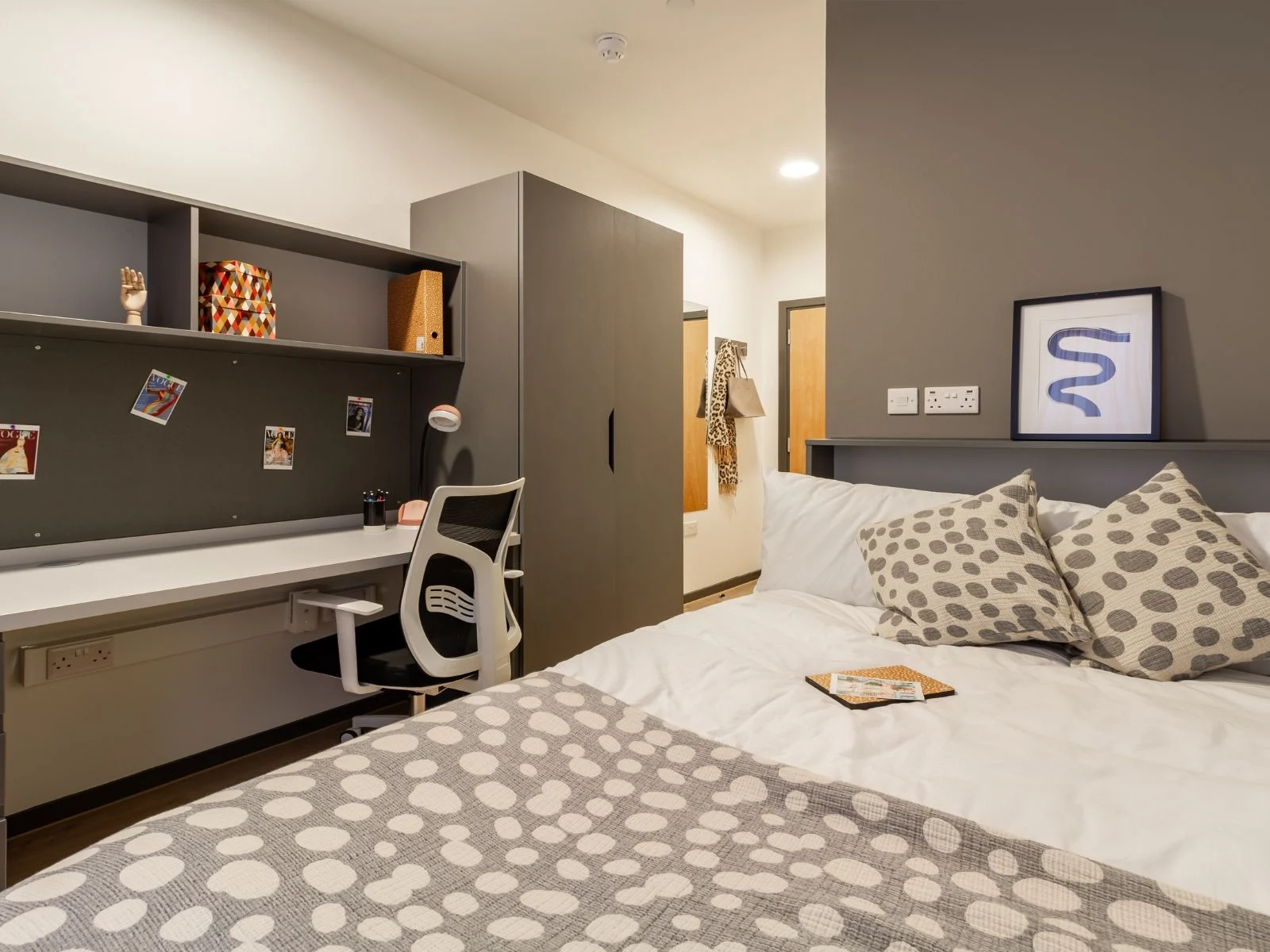  Classic En Suite 6 Share  -  The Tannery  - Gallery -  1