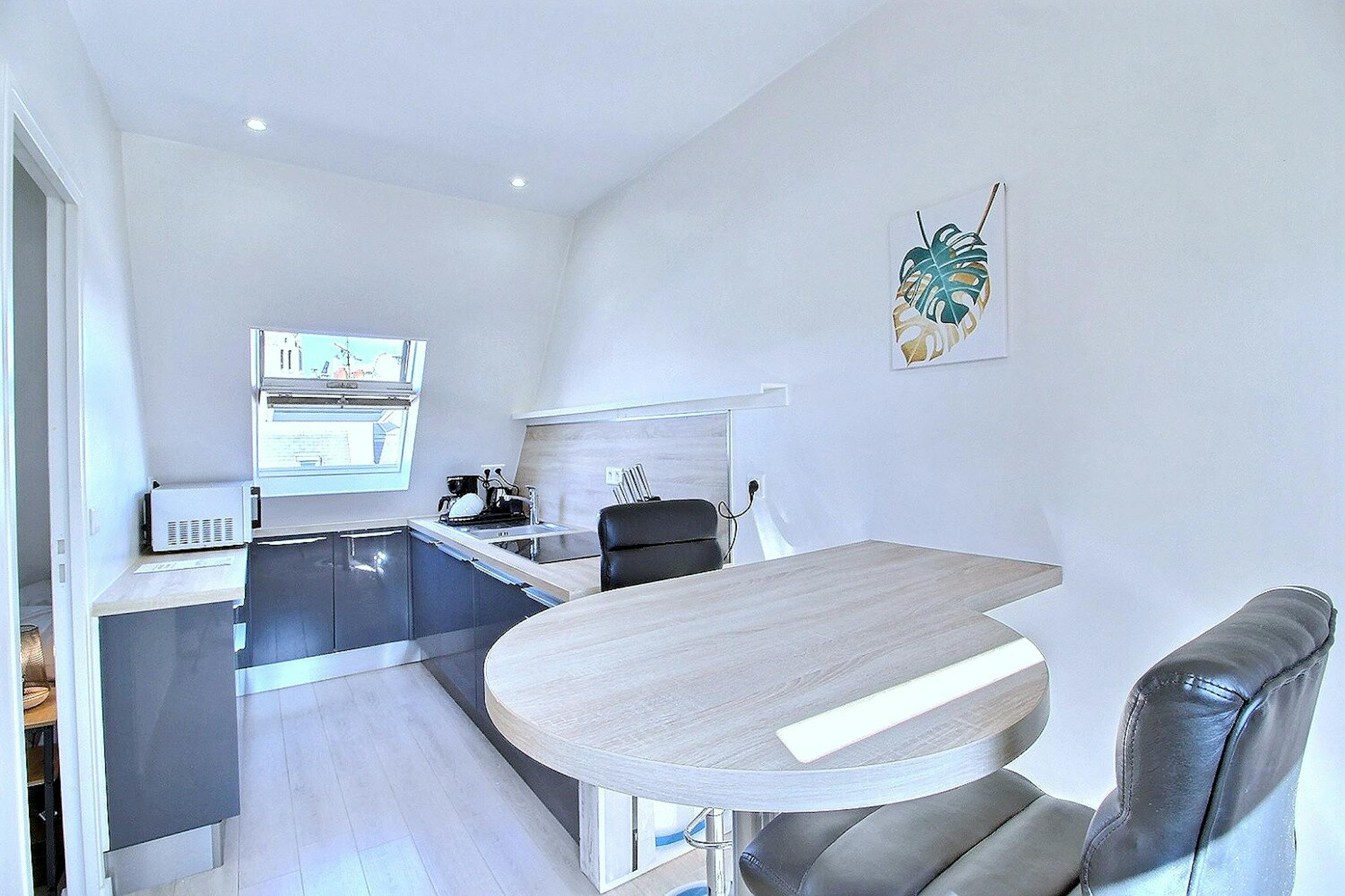 Entire Place - Rue Freycinet, Paris - Gallery - 1