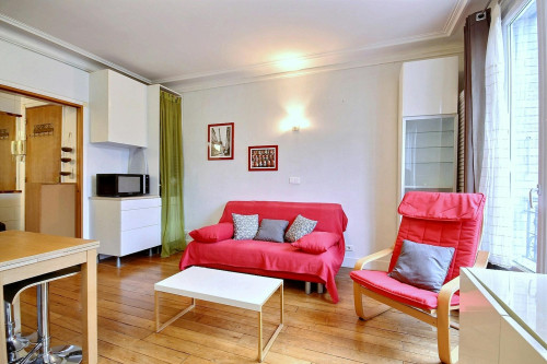 Rue des Vinaigriers, Paris  - Gallery -  5