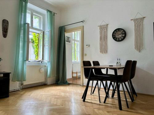 Lerchenfelder Straße, Vienna