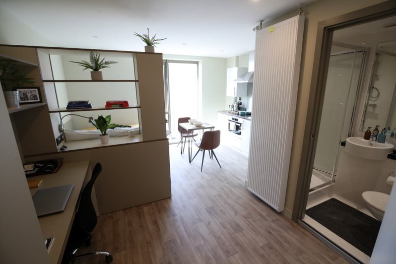 Platinum Studio - LIV Belfast - Gallery - 8