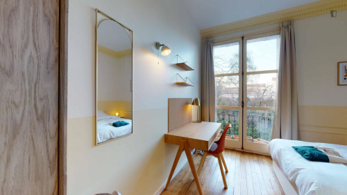 Big single bedroom near Parc Stalingrad