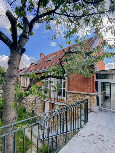 Inviting single bedroom near Parc Stalingrad - Gallery - 14