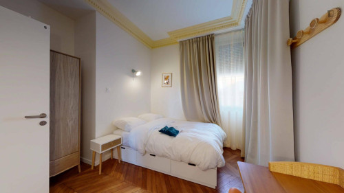 Inviting single bedroom near Parc Stalingrad