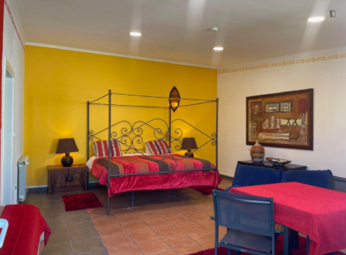 Profound Double Bedroom with a private bathroom 