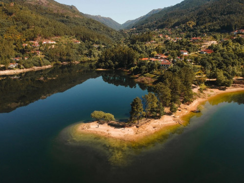 Selina Geres  - Gallery -  2