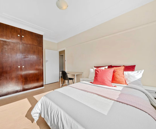 Padstow, Sydney - Rooms
