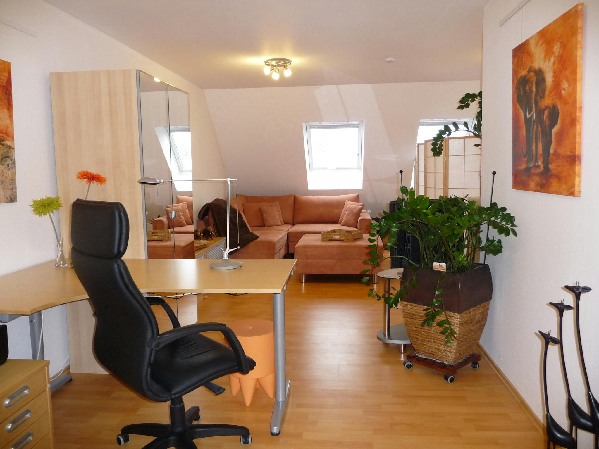 Entire Place - Lichtenbroicher Weg, Düsseldorf - Gallery - 1