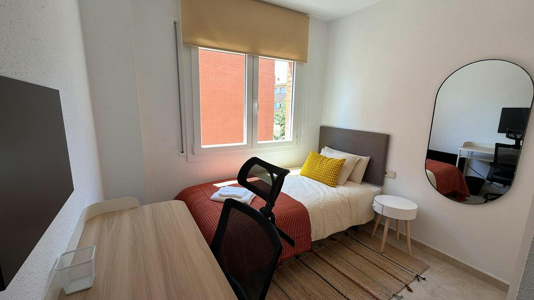  Private Room  -  Avinguda de Can Picanyol, Sant Cugat del Vallès  - Gallery -  1