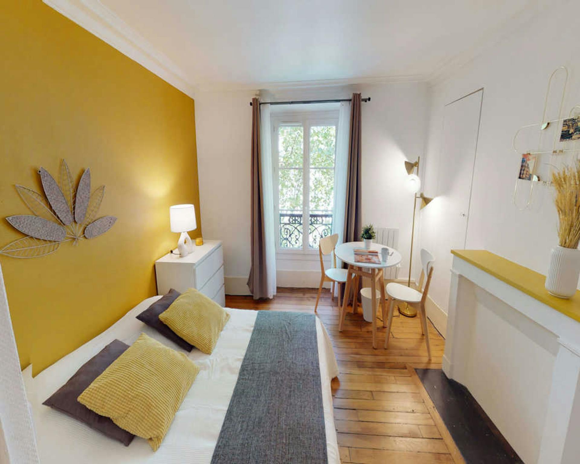  Private Room  -  Avenue des Ternes, Paris  - Gallery -  1