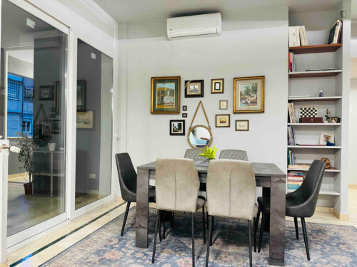 1-bedroom apartment, with outdoor area