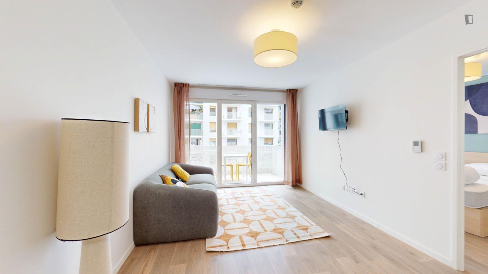 Excellent 1-Bedroom Apartment Near The Les Grésillons Train Station - Excellent 1-bedroom apartment near the Les Grésillons train station - Gallery - 1