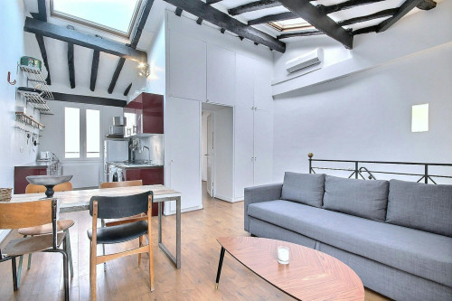 Rue des Gravilliers, Paris