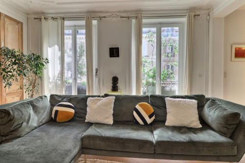 Rue Beaurepaire, Paris
