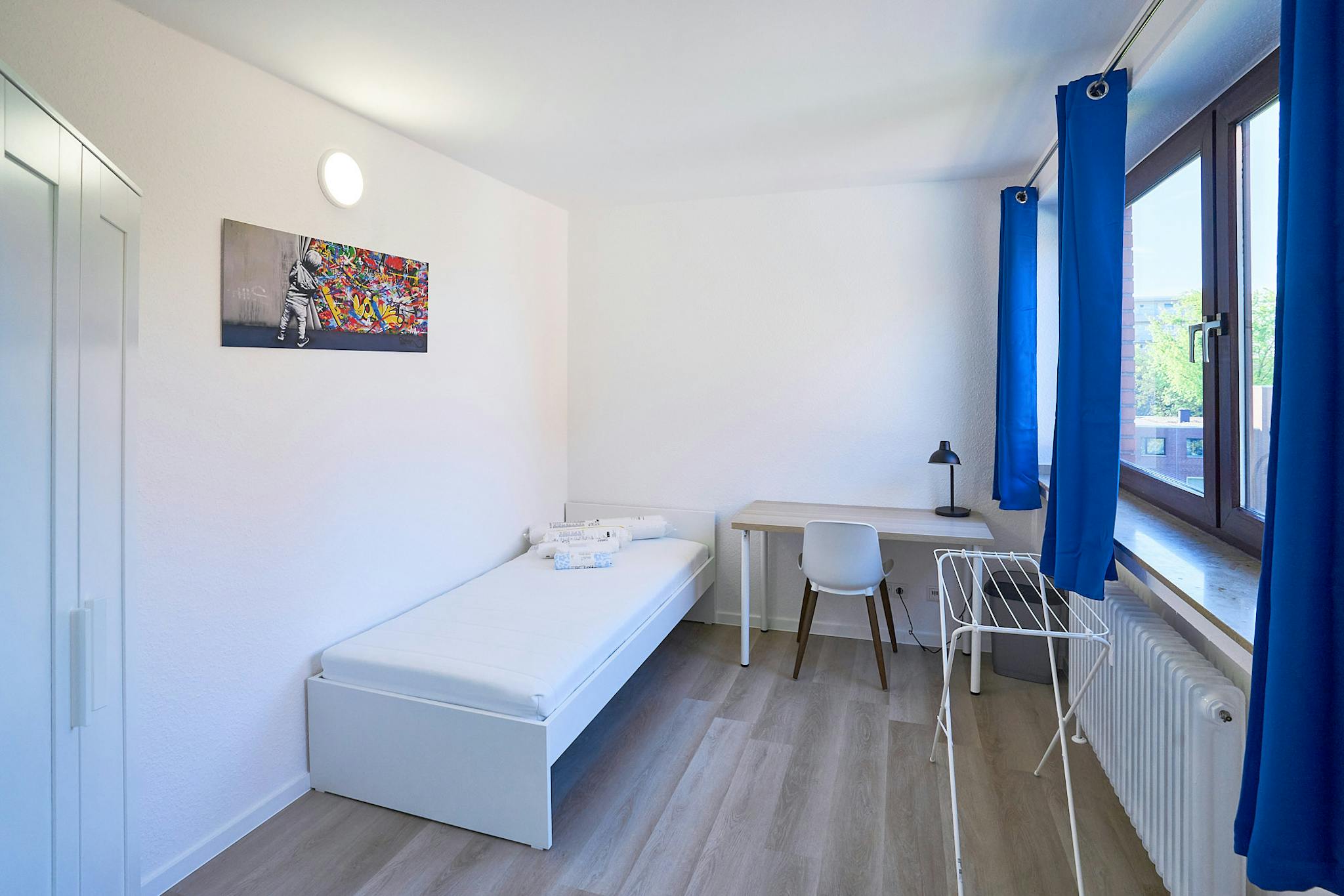 Private Room - Kölner Landstraße, Düsseldorf - Gallery - 1