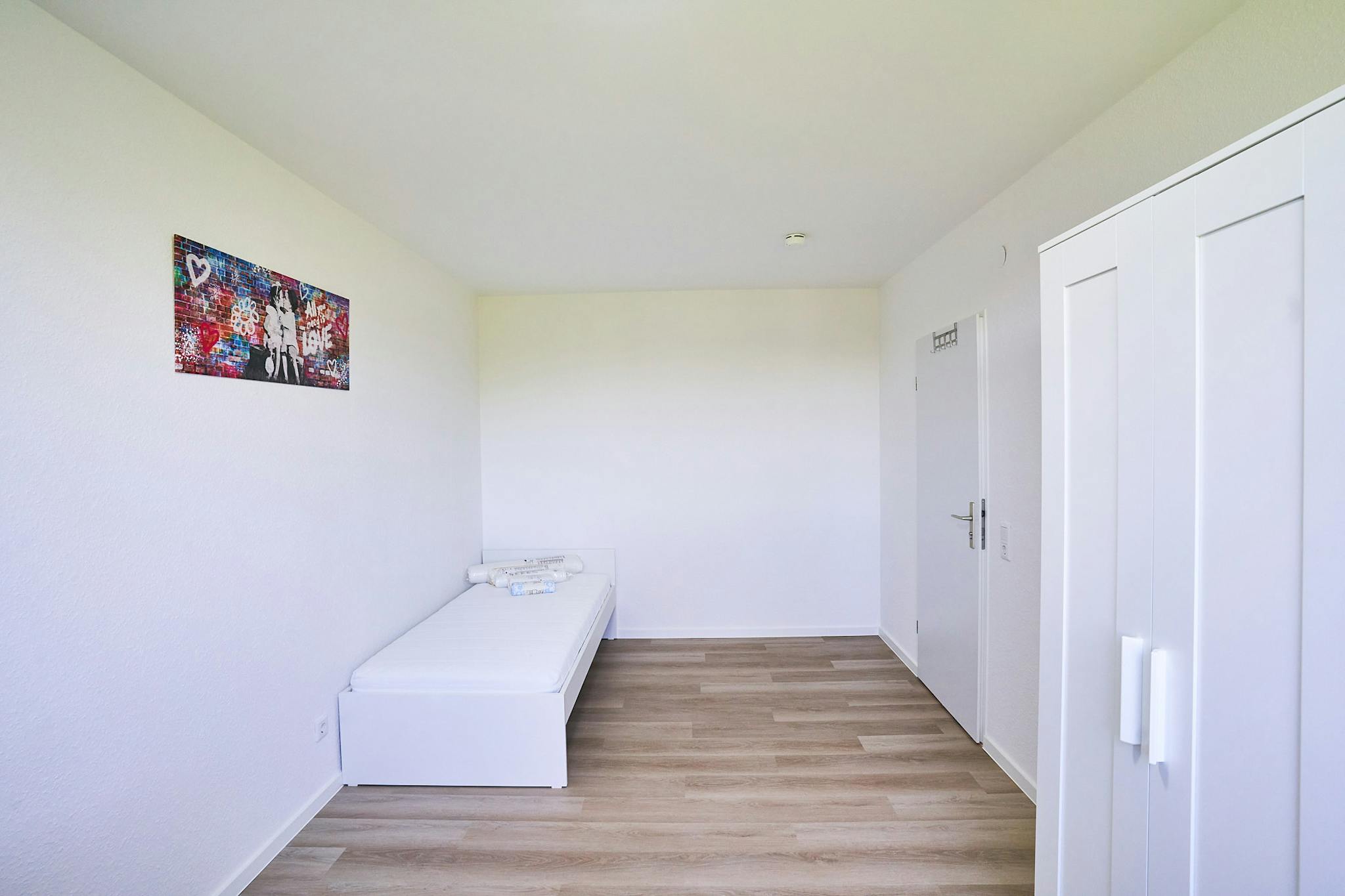 Private Room - Kölner Landstraße, Düsseldorf - Gallery - 1