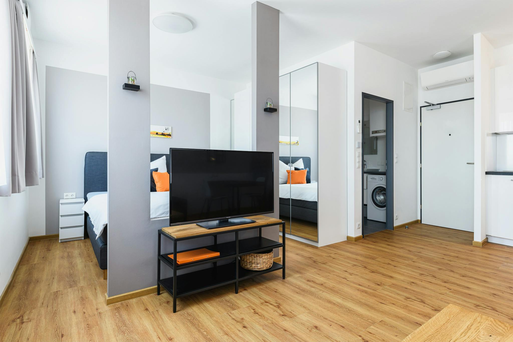  Entire Place  -  Wagramer Straße, Vienna  - Gallery -  1