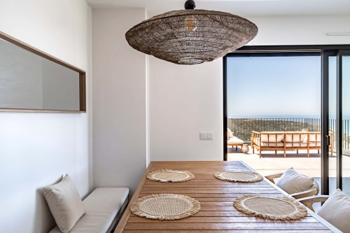 Apartment in Rua da Bela Vista, Carvoeira for 95 m² with 1 bedroom