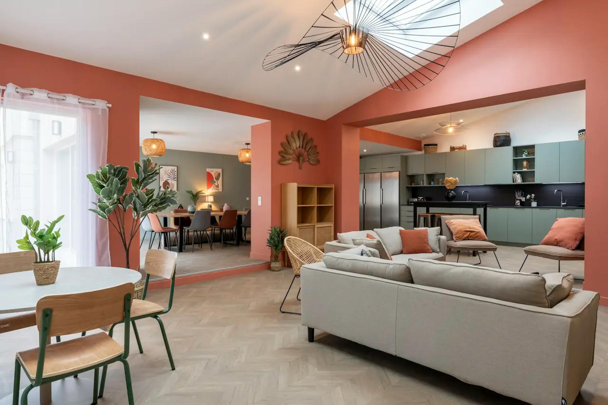  Private Room  -  Rue des Roses, Bron  - Gallery -  1