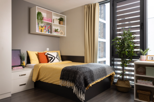 Salisbury Court Unite  - Gallery -  5