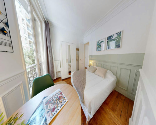 Rue des Cloys, Paris