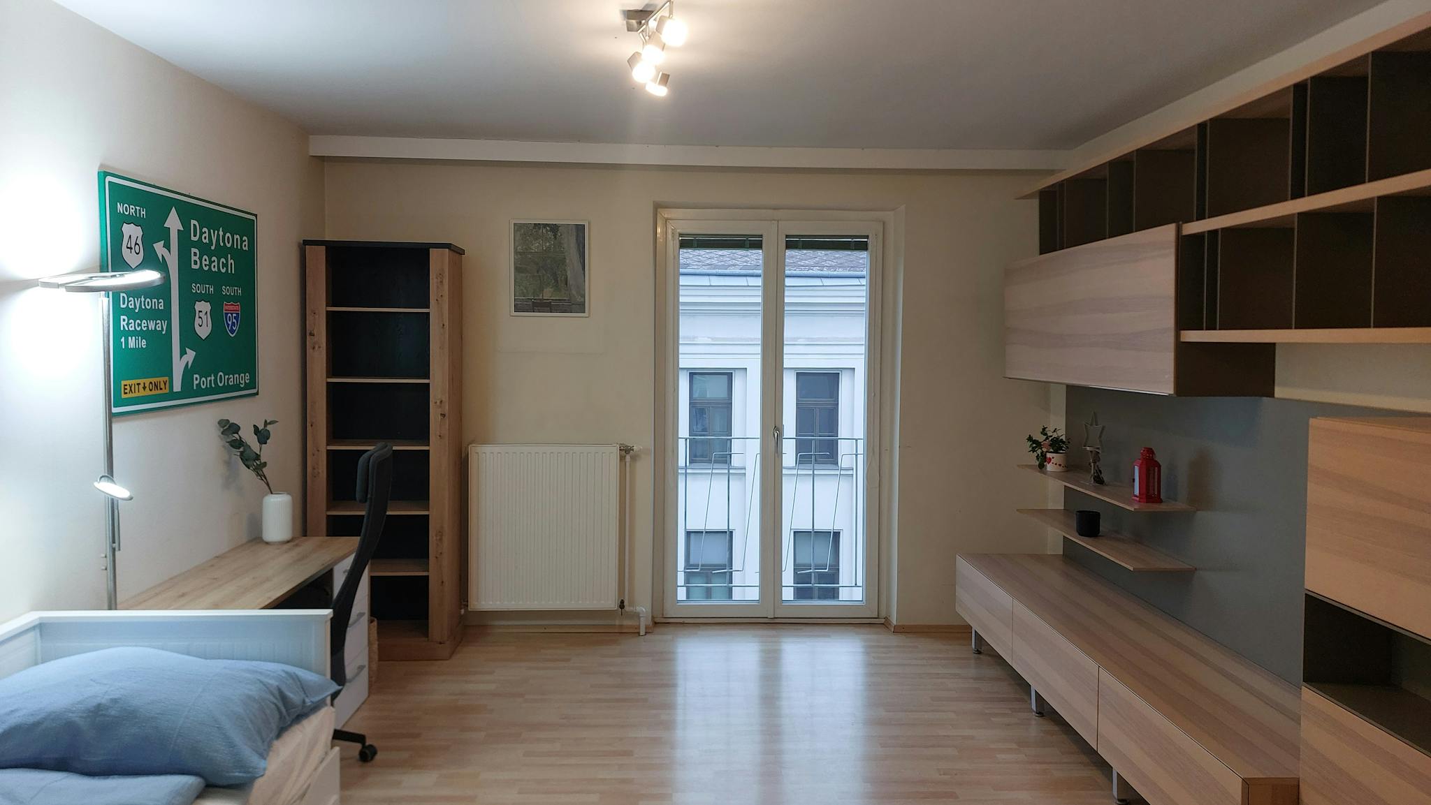  Private Room  -  Hermann-Bahr-Straße, Vienna  - Gallery -  1