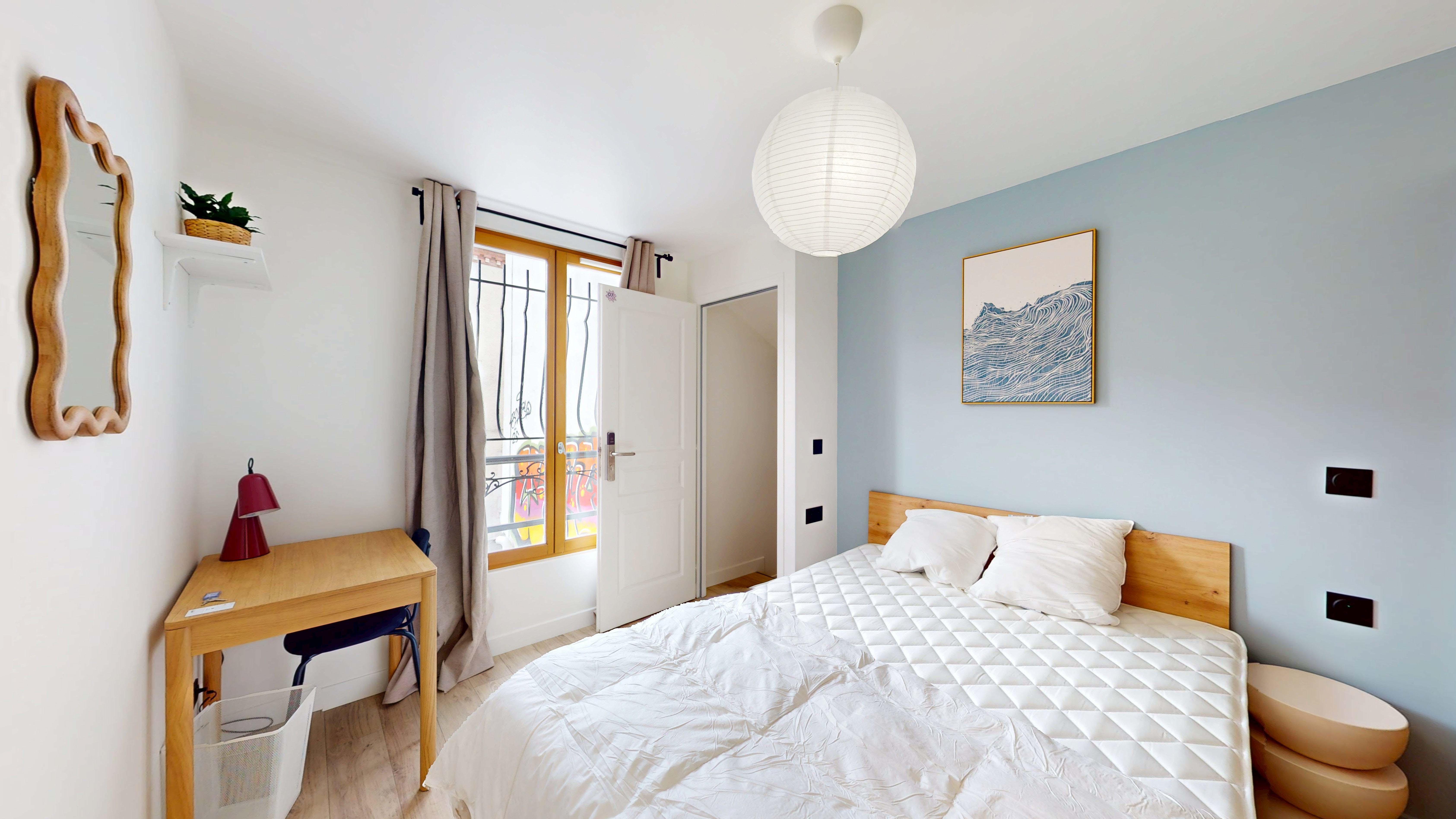 Room 7 - 4