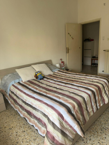 Double bedroom in 3-bedroom apartment