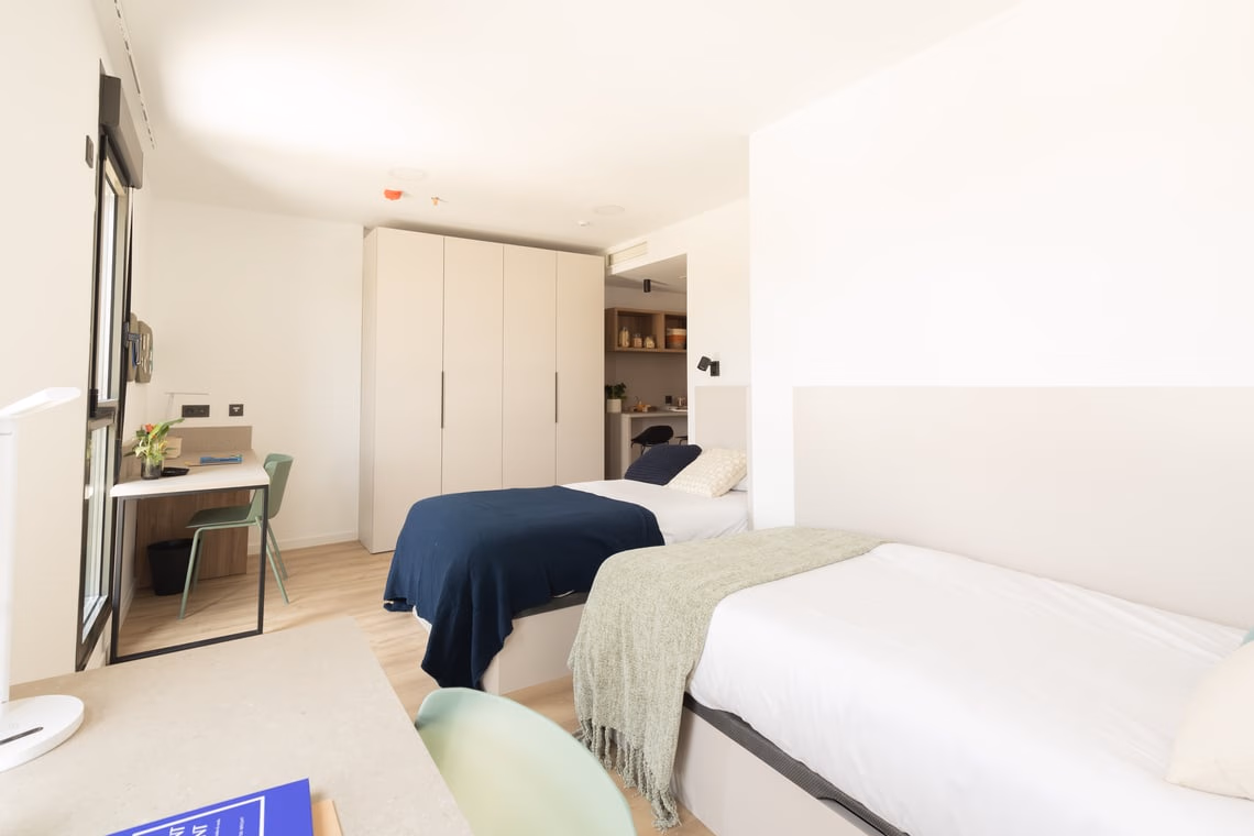 Double En-Suite - Canvas Pamplona Plazaola - Gallery - 6