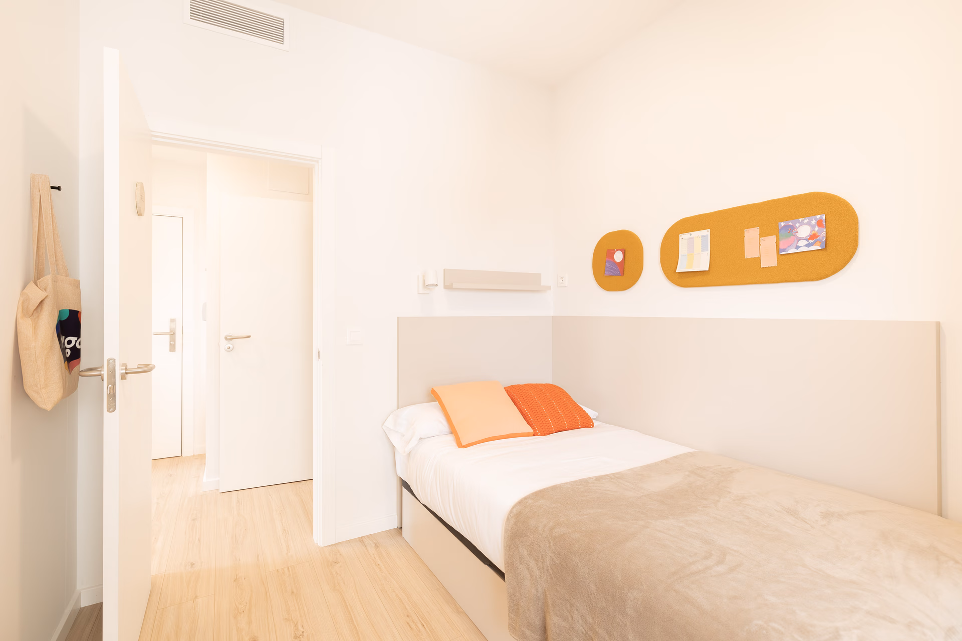 Shared 2 Bedroom Apartment Silver - 2