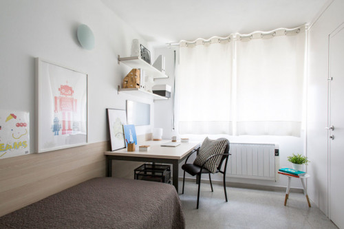 Pere Felip Monlau Residence Hall - Gallery - 11