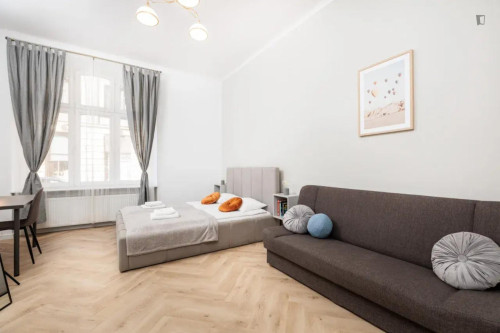 Excellent double bedroom in Wesoła