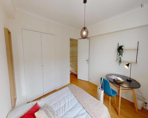 Welcoming double bedroom in Porte d'Asnières