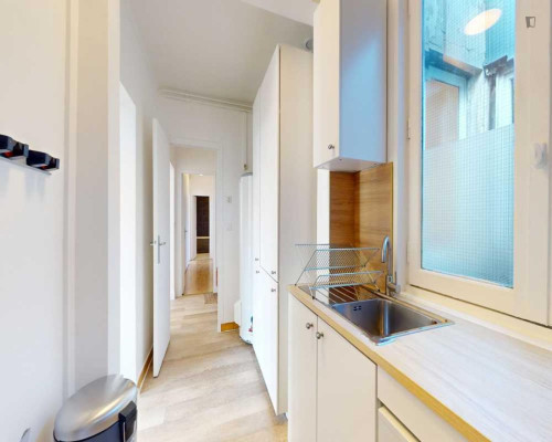 Comfy double bedroom in Quartier du Faubourg-du-Roule - Gallery - 13