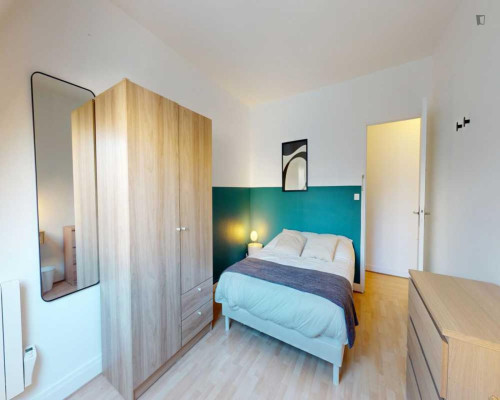 Comfy double bedroom in Quartier du Faubourg-du-Roule - Gallery - 16