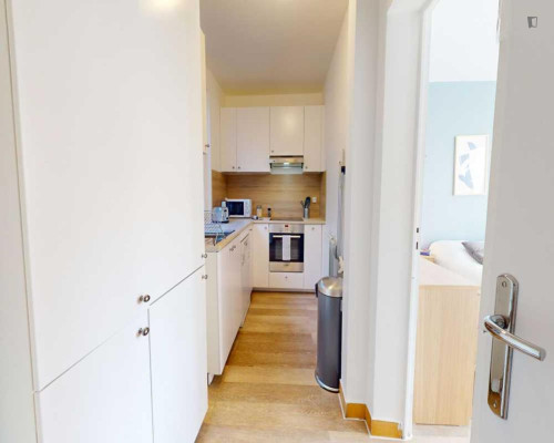 Comfy double bedroom in Quartier du Faubourg-du-Roule - Gallery - 14