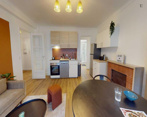 Very nice double bedroom in Porte d'Asnières