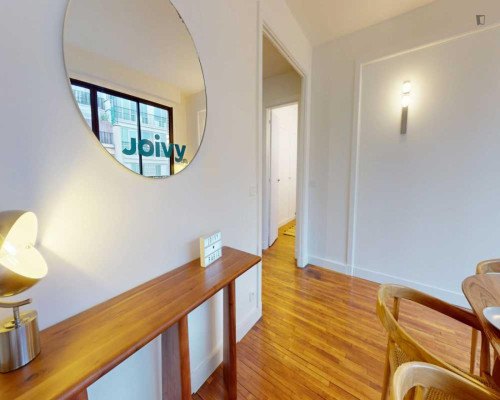 Grand double ensuite bedroom in 8th arrondissement  - Gallery -  5