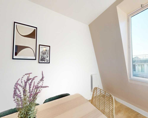 Luminous double bedroom close to Arc de Triomphe  - Gallery -  5