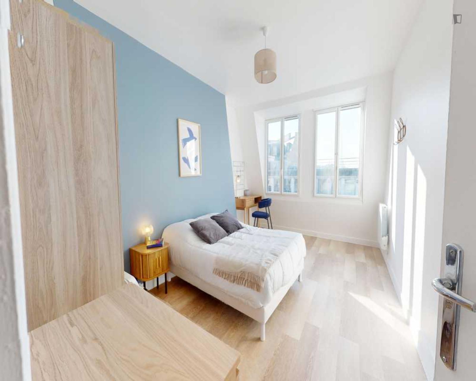 Luminous Double Bedroom Close To Arc De Triomphe  -  Luminous double bedroom close to Arc de Triomphe  - Gallery -  1