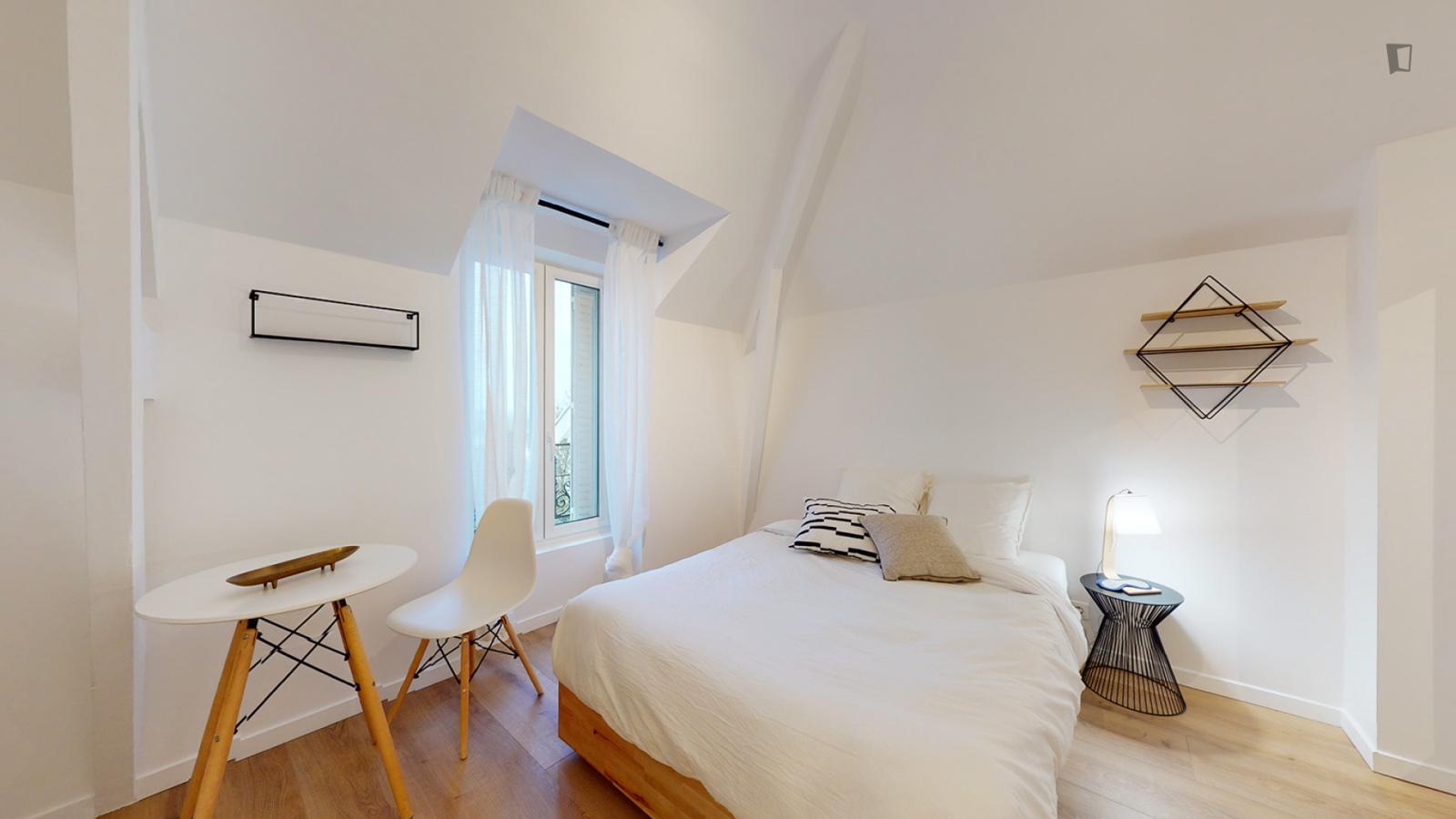  Brilliant Single Ensuite Bedroom In Rosny-Sous-Bois  -  Brilliant single ensuite bedroom in Rosny-sous-Bois  - Gallery -  1